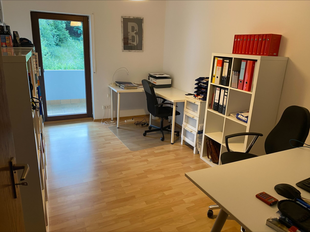 Büro Hauptwohnung