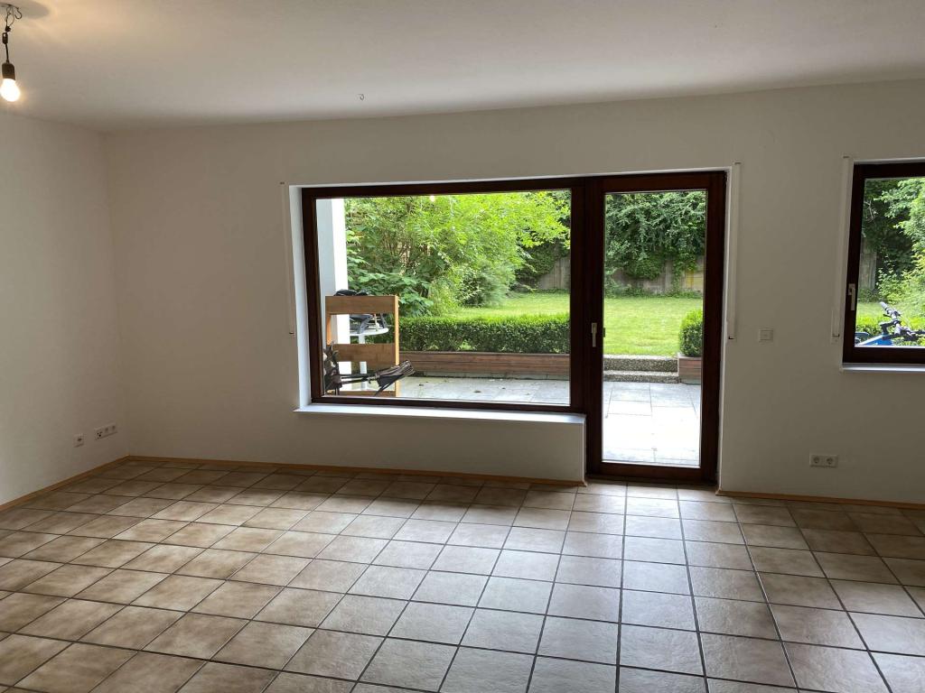 Einliegerwohnung Wohn-Schlafzimmer