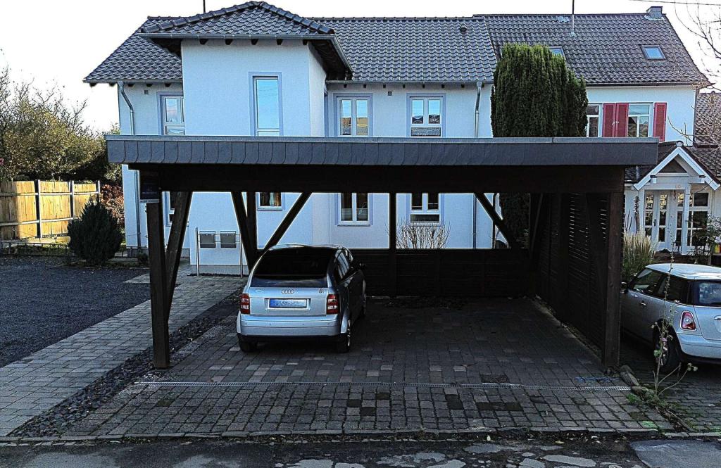Carport