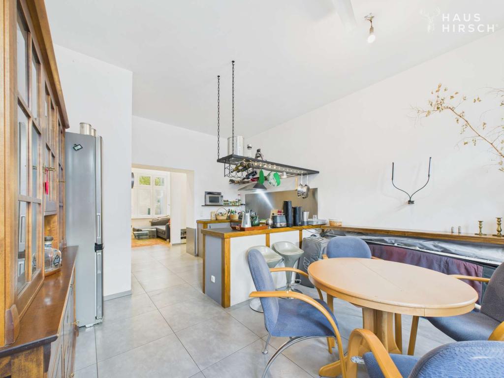 Blick zur Küche / Wohnzimmer