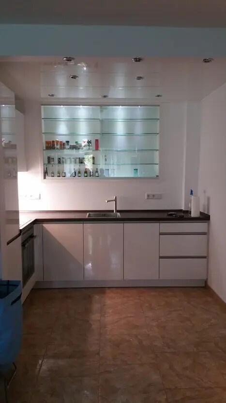 Moderne 2-Zimmer-Wohnung mit Balkon und Einbauküche - Foto 3