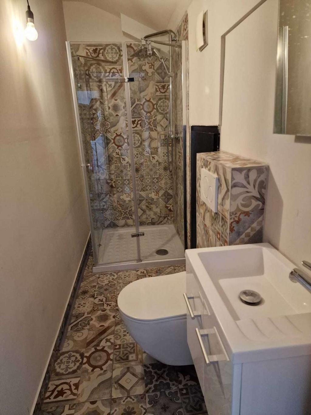 Bad oben Schlafzimmer