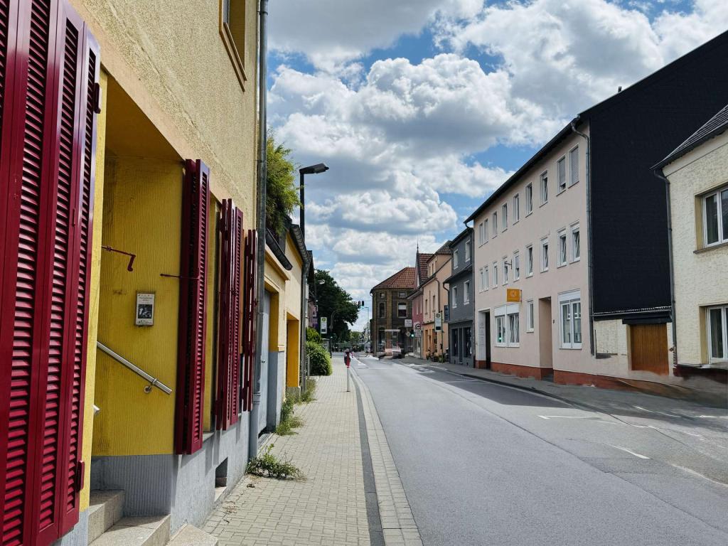 vor dem Haus