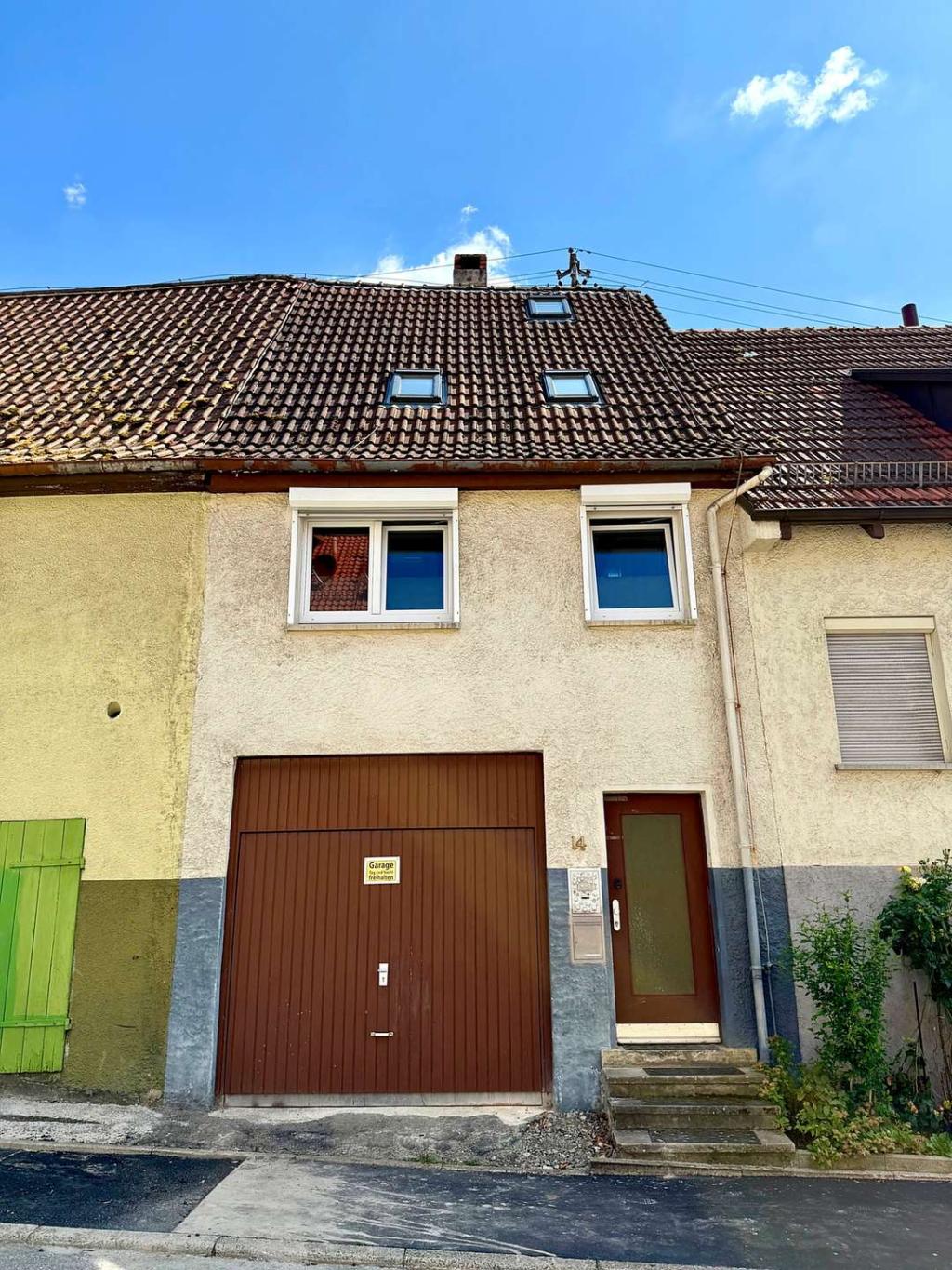 Hausansicht vorne