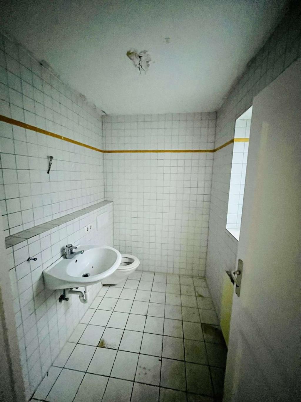 1OG Gäste WC