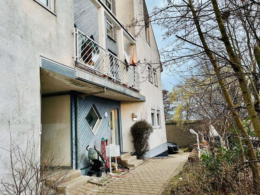 Eingang 2 Gartenseite