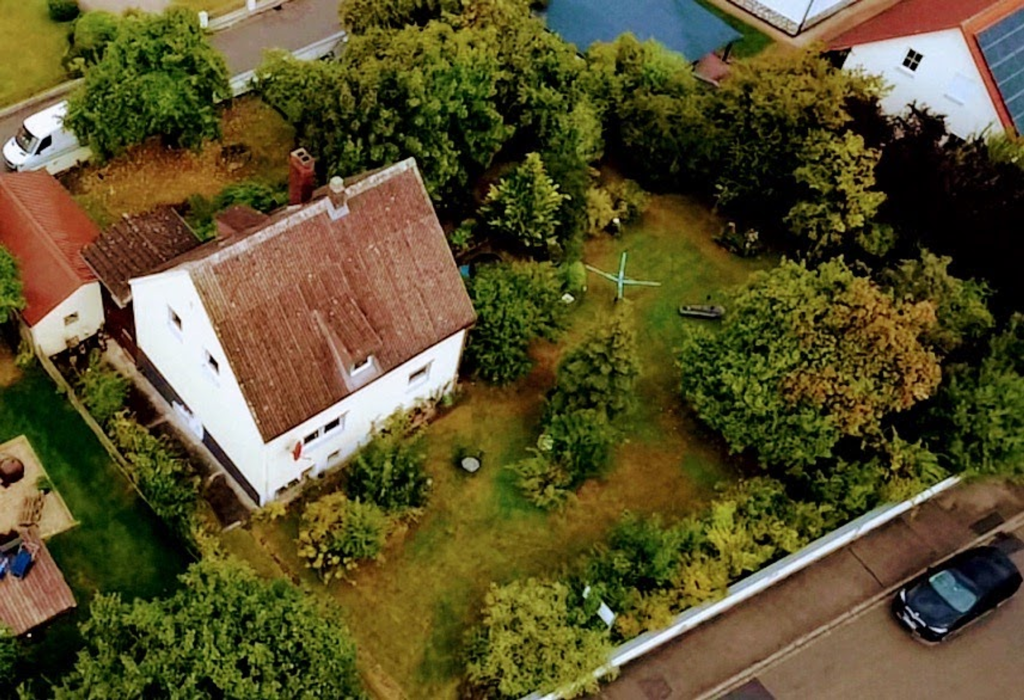 Grundstück