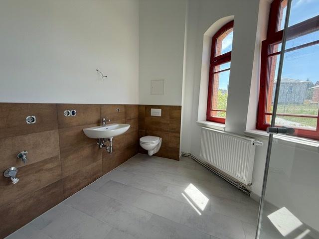 Luxuriöses Wohnen in einer stilvollen Fabrikantenvilla in Apolda - Photo 1