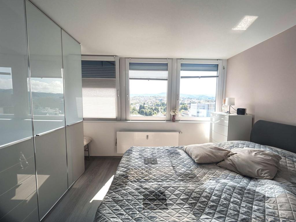 Schlafzimmer mit Sonnenaufgang