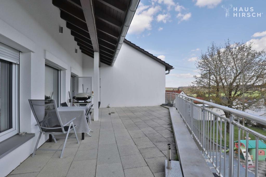 Immobilie in Blaustein - Vielseitiges modernes Mehr-Generationen Haus *Arbeit & Wohnen *Vermietung möglich - Bild 4