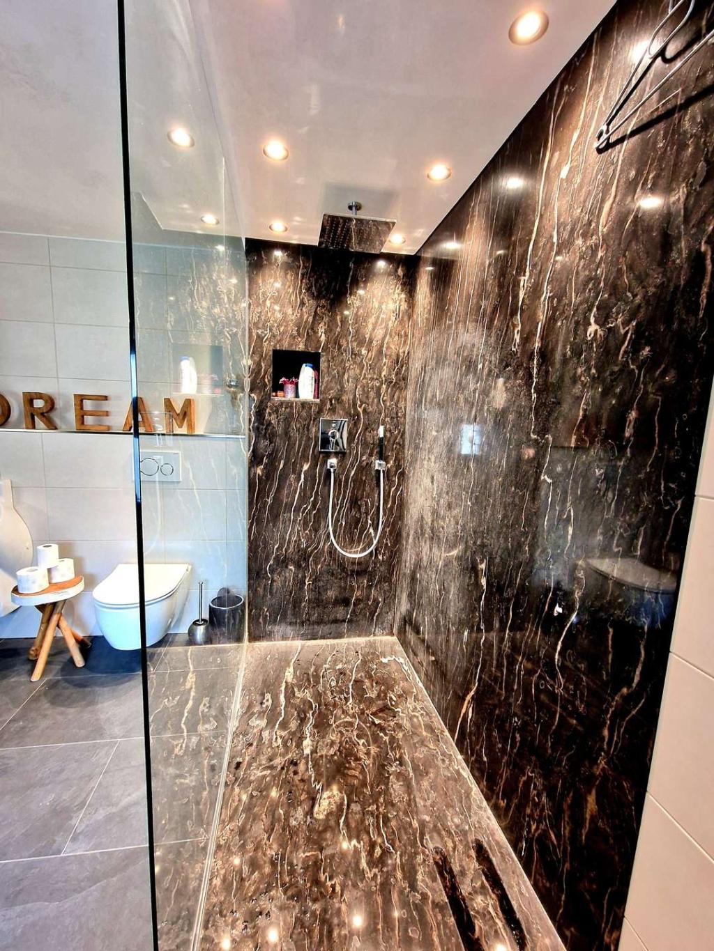 1.OG-Badezimmer