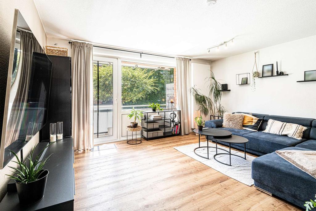 Wohnzimmer Blick 1