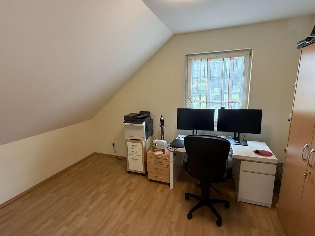 1.Kinderzimmer _ Büro OG
