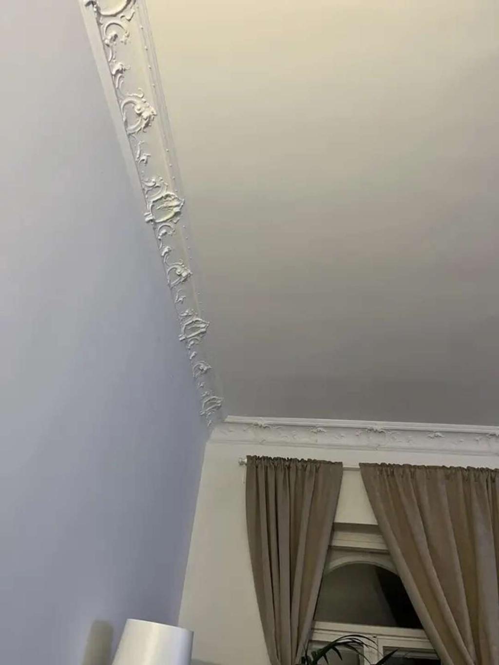 Stuck an der Decke