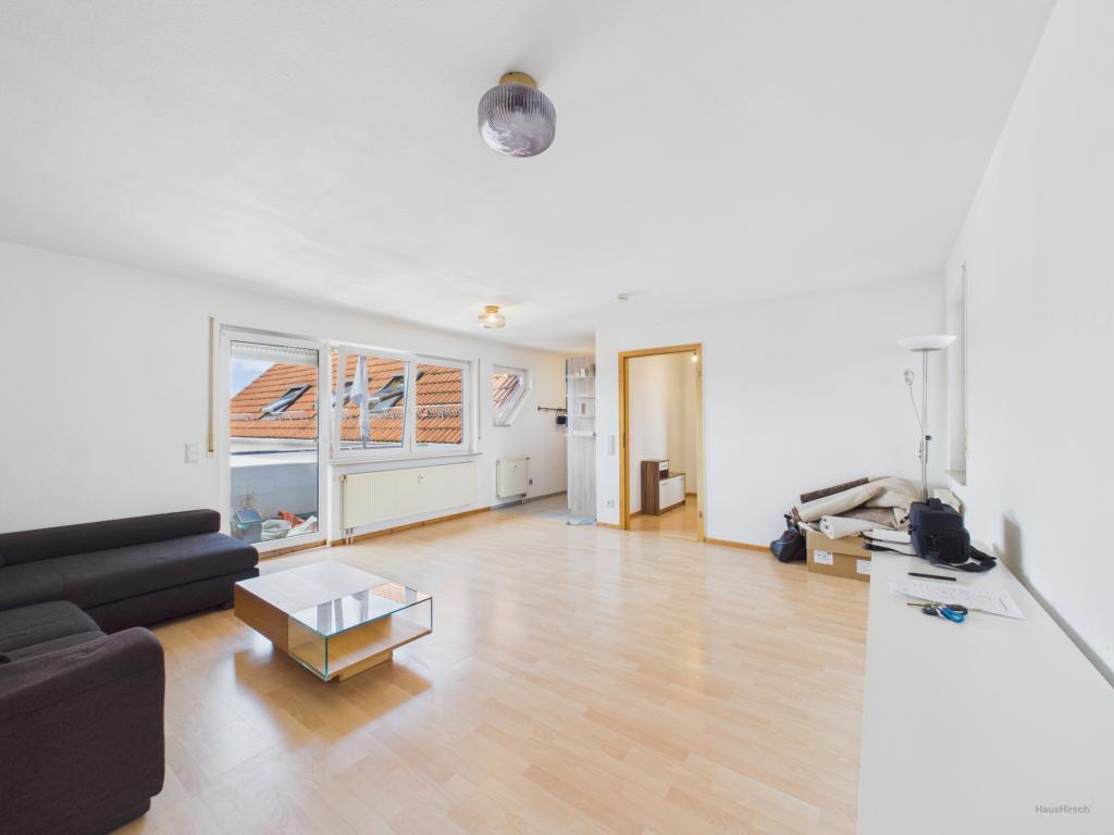 Gemütliche 2-Zimmer-Dachgeschosswohnung in zentraler Lage von Eislingen - Photo 1