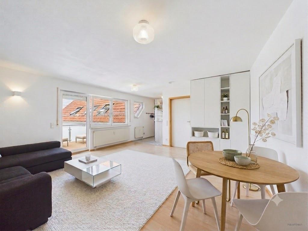 Gemütliche 2-Zimmer-Dachgeschosswohnung in zentraler Lage von Eislingen - Photo 2