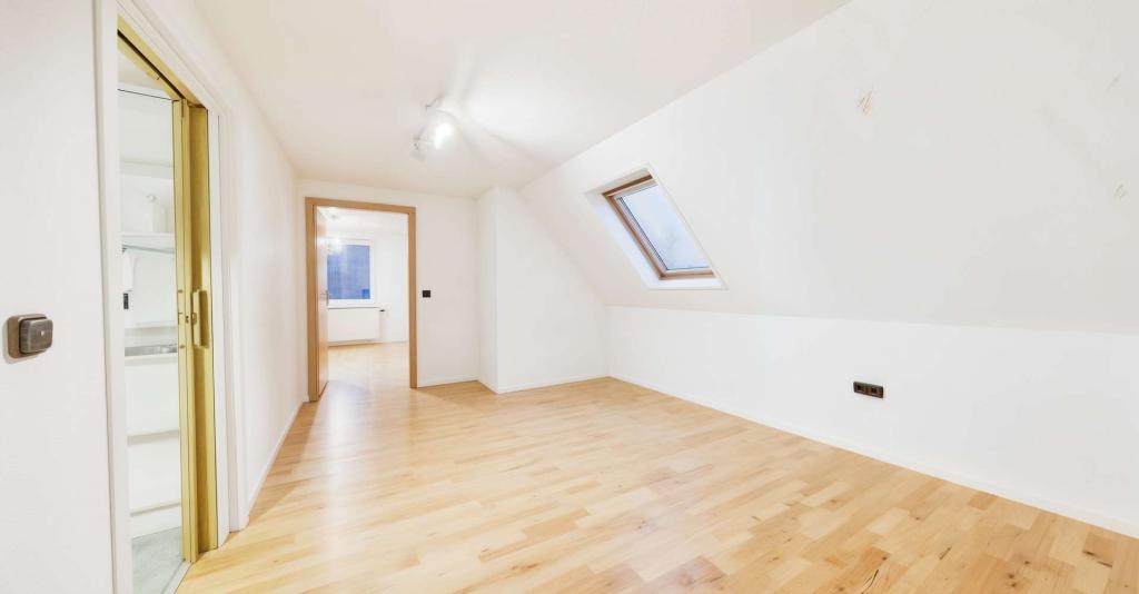 Essbereich DG - (KI generiert)