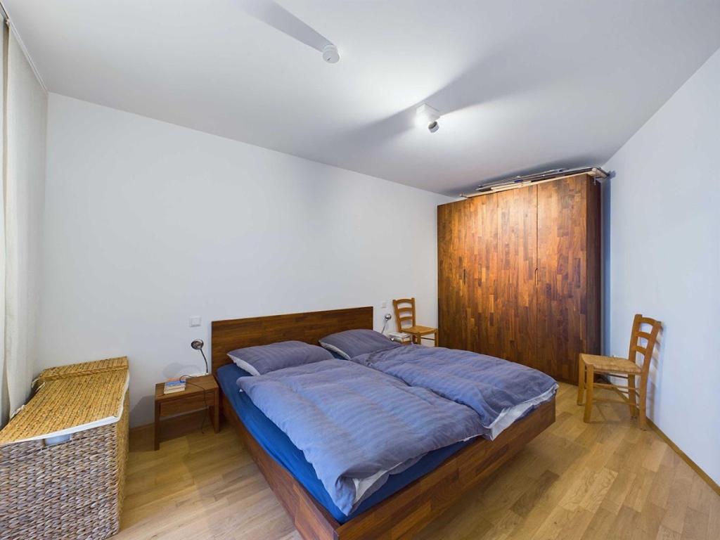 Premium Wohnen in Wandsbek: Helle Neubauwohnung mit Loggia und Team 7 Massivholzküche und Tiefgarage - Foto 5