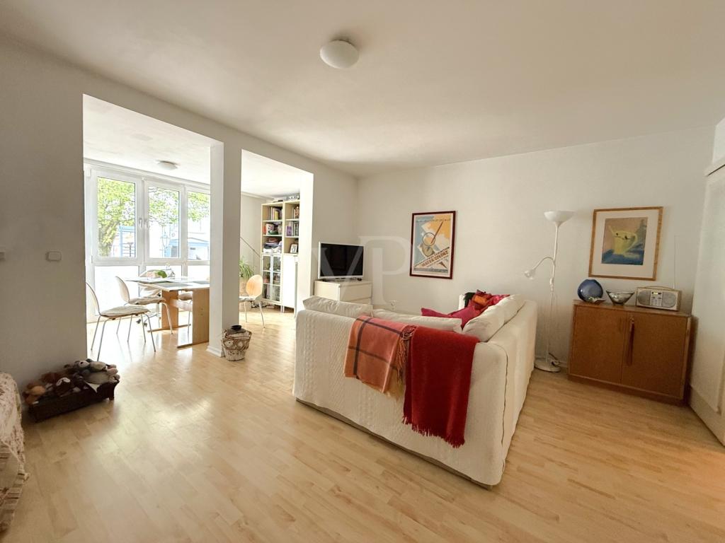 helles Wohnzimmer 