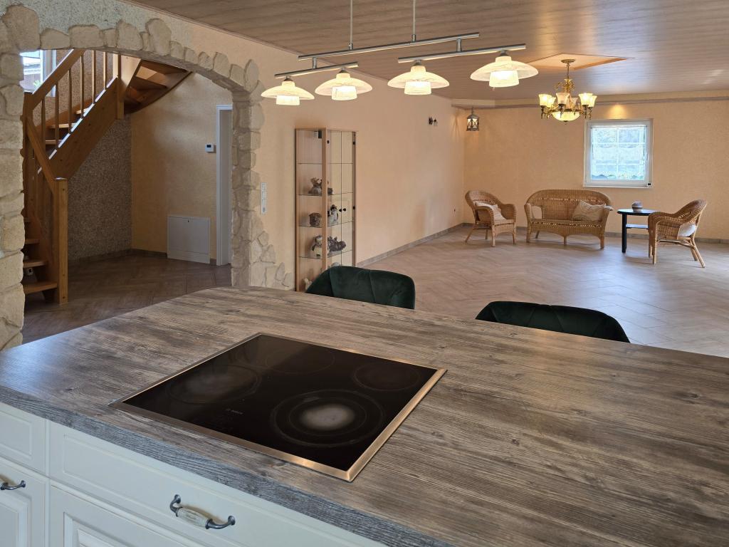 Küche Ri. Wohnzimmer