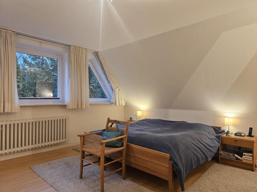 Schlafzimmer, Ansicht I