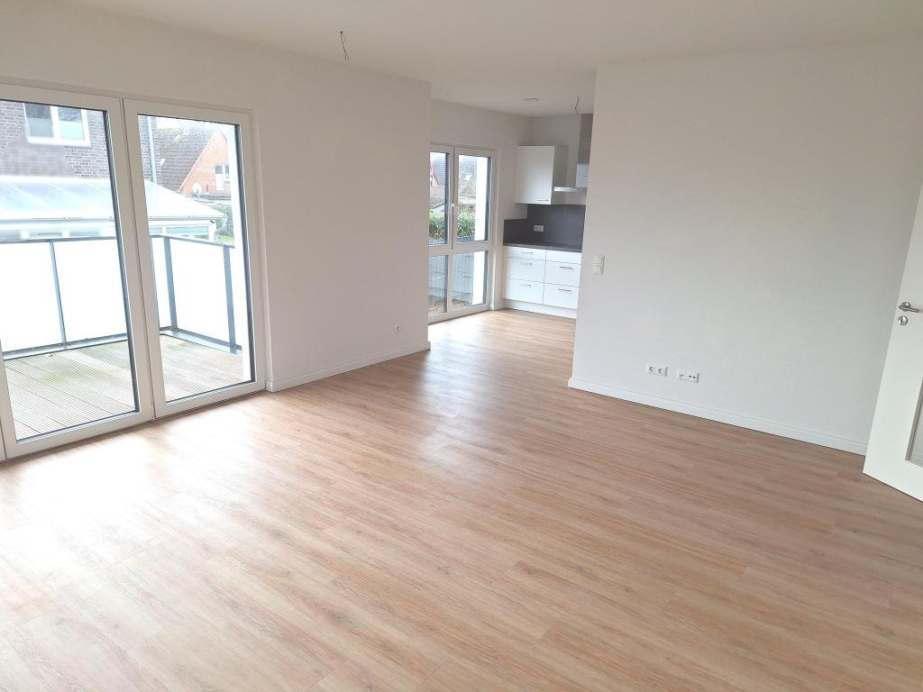 großes Wohnzimmer mit Platz für einen Esstisch (Beispielbild)