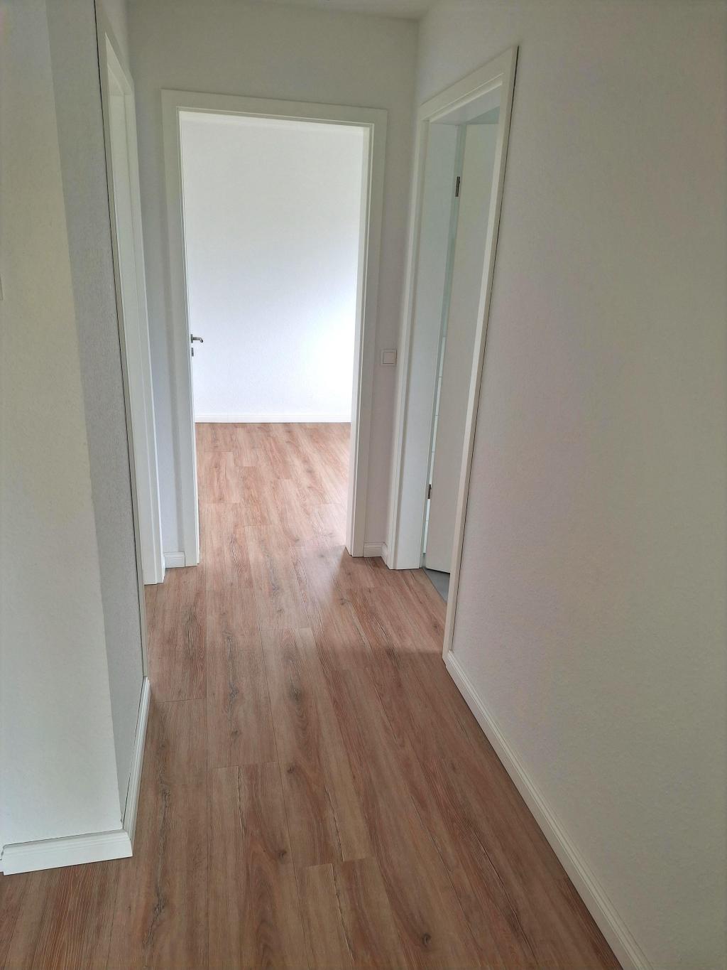 Flur zum Schlazimmer, Büro und Bad