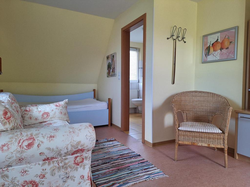 Haus 2 Appartementhaus Zimmer im OG