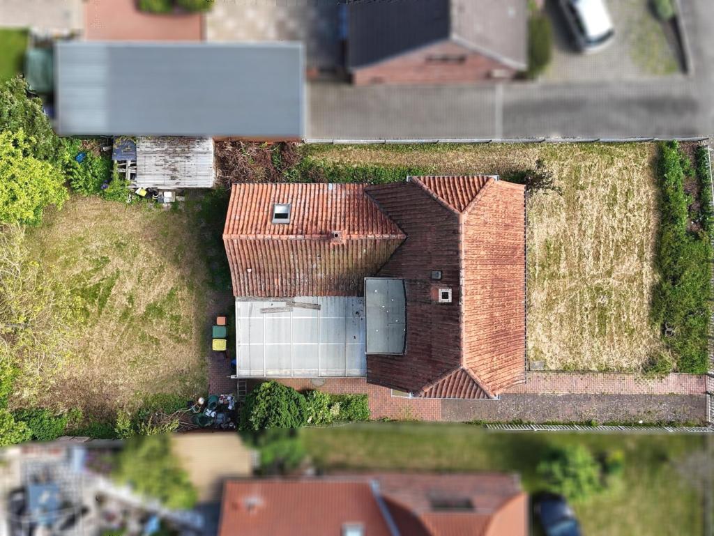 Blick über das gesamte Grundstück