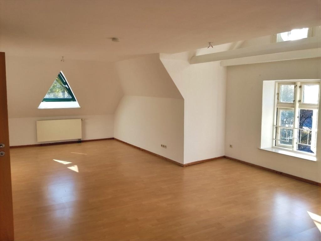 Charmante Dachgeschosswohnung in zentraler Lage von Tönning - Photo 2