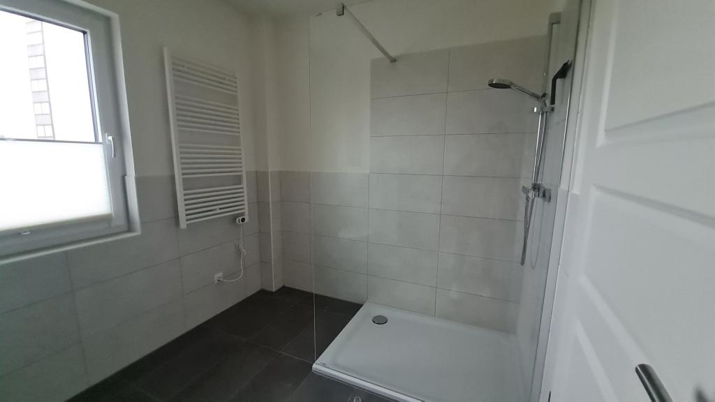Schöne 3 Zimmerwohnung im 2. OG - Foto 5