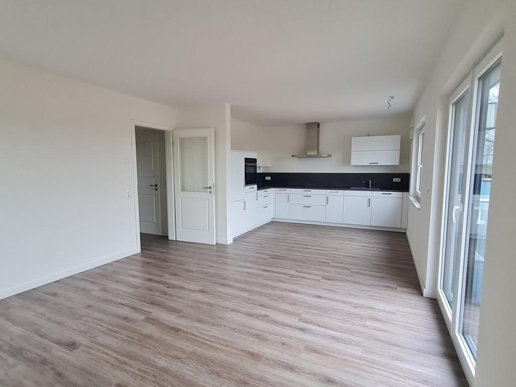 Schöne 3 Zimmerwohnung im 2. OG - Foto 2