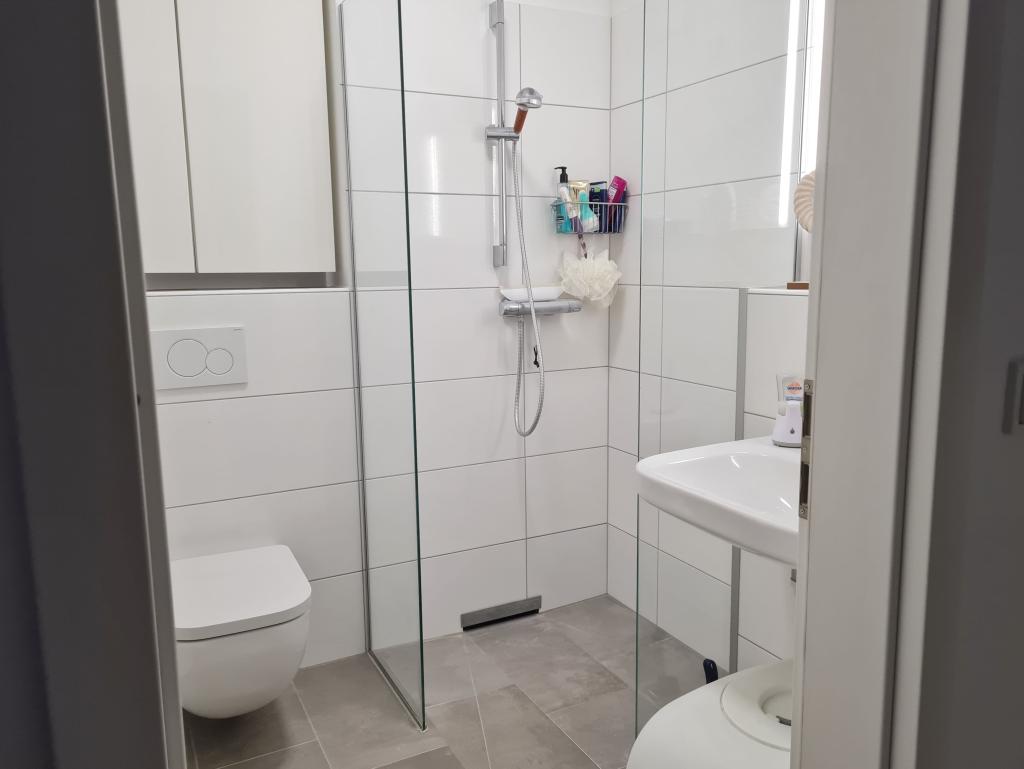 Thronen über Husby: Die besondere Mietwohnung! - Foto 2