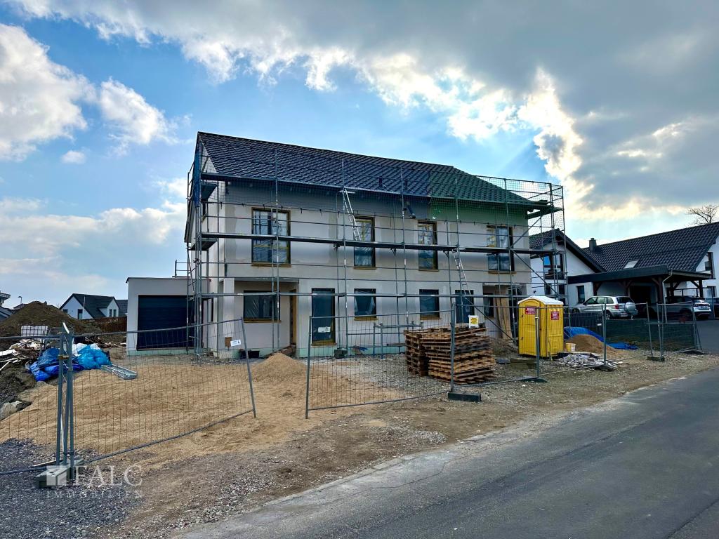 Haus Vorderansicht Bau