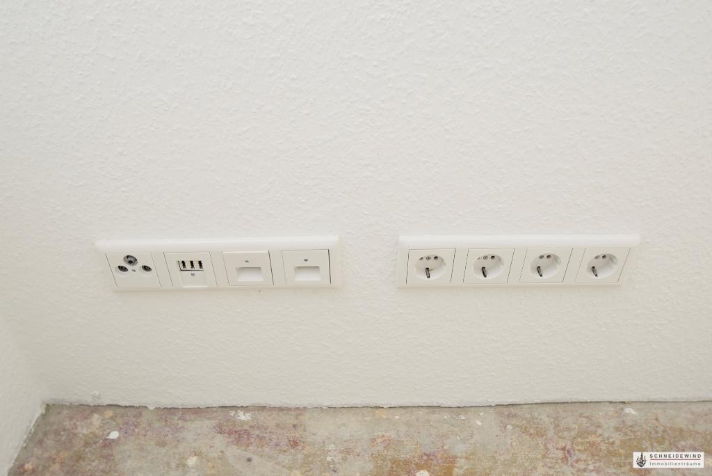 Steckdosen in jeder Ecke