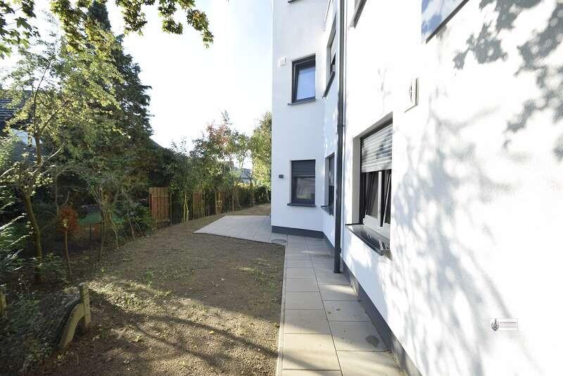Hoch moderne EG Wohnung Neubau 1. Juli 2026 + Rollläden + Stellplatz ohne Küche mit Gartenteil - Photo 5