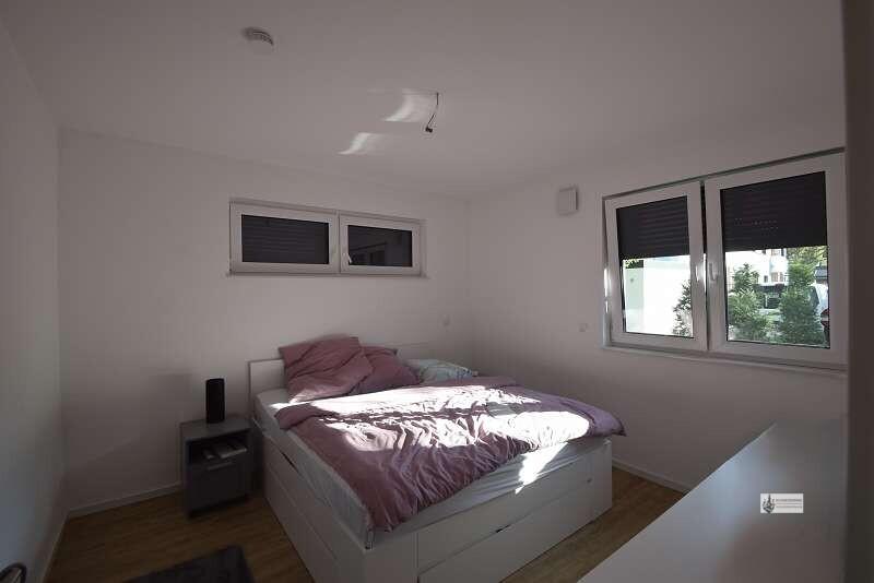 Hoch moderne EG Wohnung Neubau 1. Juli 2026 + Rollläden + Stellplatz ohne Küche mit Gartenteil - Photo 2