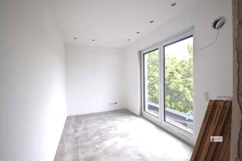 Neubau zum 1.7.2026 Hoch moderne Penthouse-Wohnung Rollläden+Stellplatz+Dachterrasse ohne Küche - Photo 3