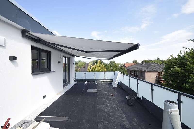 Hoch moderne Penthouse-Wohnung Neubau zum 1.7.2026 Rollläden+Stellplatz+Dachterrasse mit Einbauküche - Photo 5