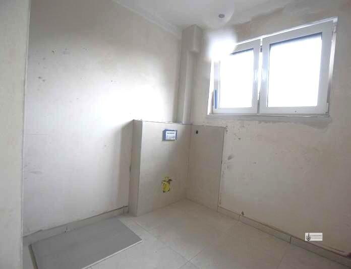 Hoch moderne Penthouse-Wohnung Neubau zum 1.7.2026 Rollläden + Stellplatz + Dachterrasse ohne Küche - Foto 3