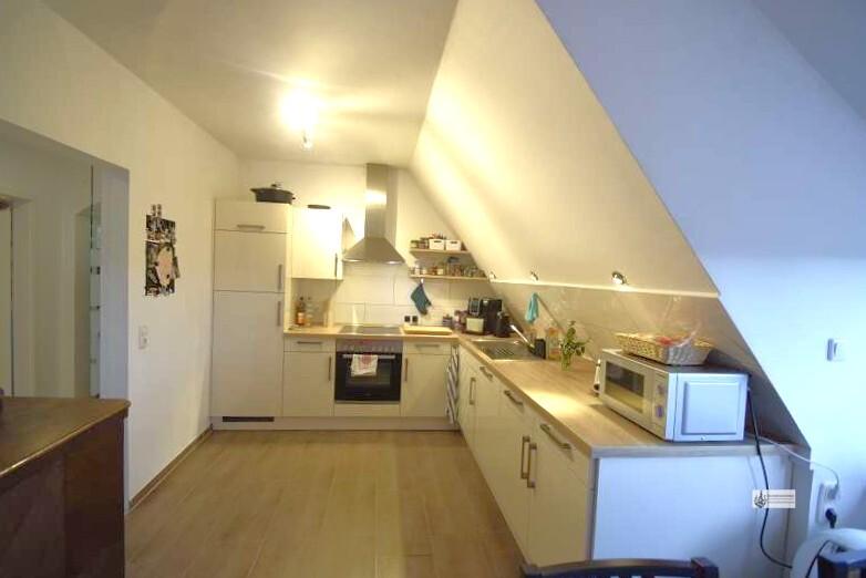 3,5 Zimmer OG - Wohnung im 5 Parteienhaus in ruhiger Lage mit Einbauküche und Stellplatz - Foto 4
