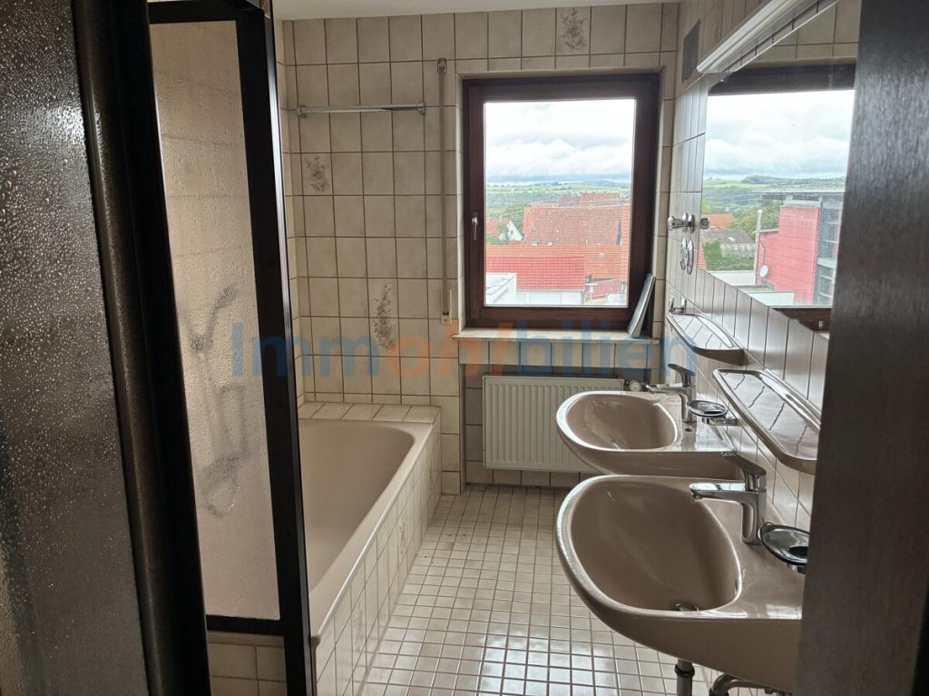 Helle 3-Zimmer-Wohnung mit Balkon in naturnaher Lage! - Foto 5
