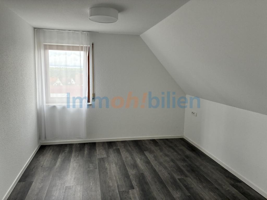 Helle 3-Zimmer-Wohnung mit Balkon in naturnaher Lage! - Foto 2