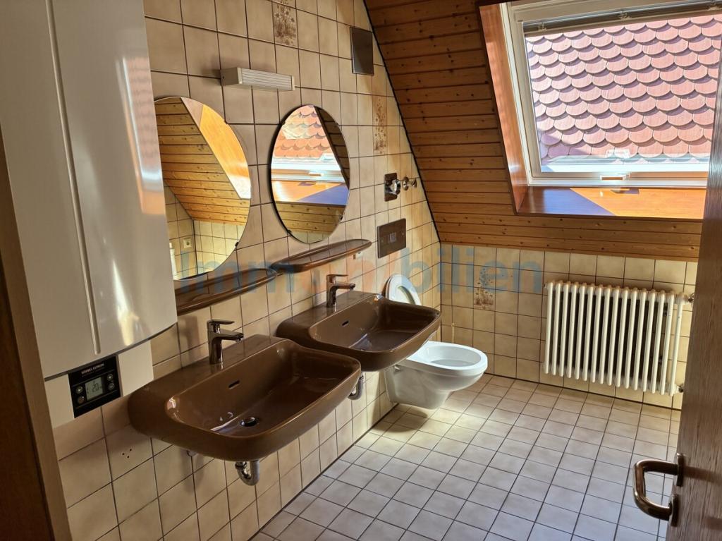 Maisonettewohnung im Dachgeschoss - Photo 3