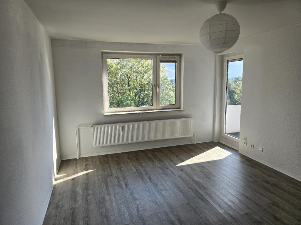 Charmante 3-Zimmer-Wohnung ca. 73,01m² mit Loggia und Einbauküche - Photo 1
