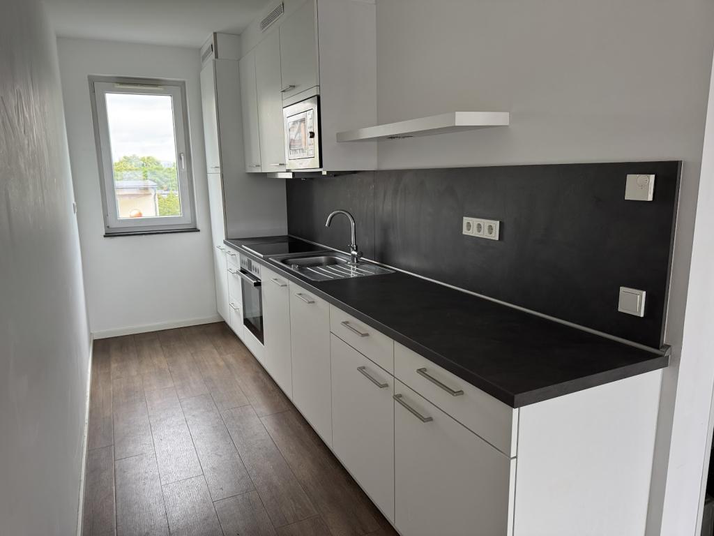 2-Zimmer-Wohnung mit Balkon in Offenbach - Photo 2