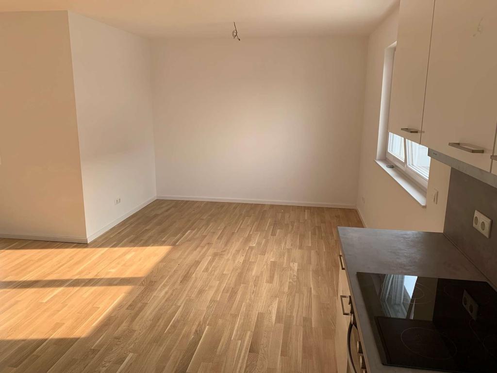 Wohnen wie im Eigentum: 6-Zimmer Maisonette Wohnung mit 168,57m² - Photo 1
