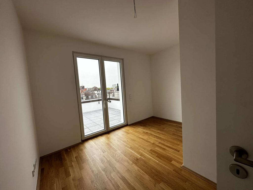 Moderne 3-Zimmer-Wohnung mit zwei Dachterrassen - Photo 2
