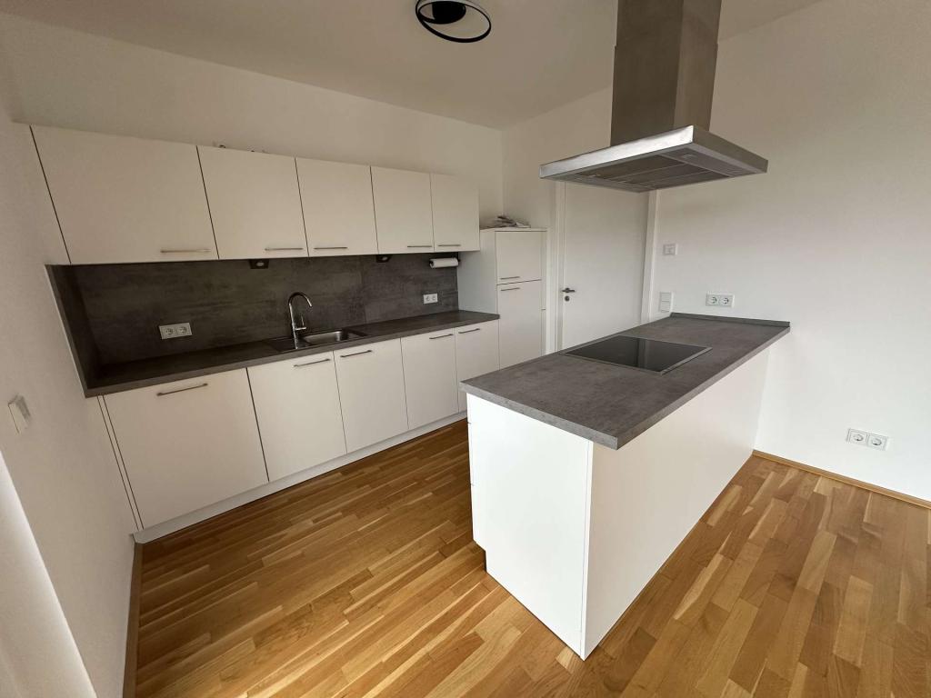 Exklusive 3-Zimmer-Wohnung mit zwei Balkonen - Foto 2