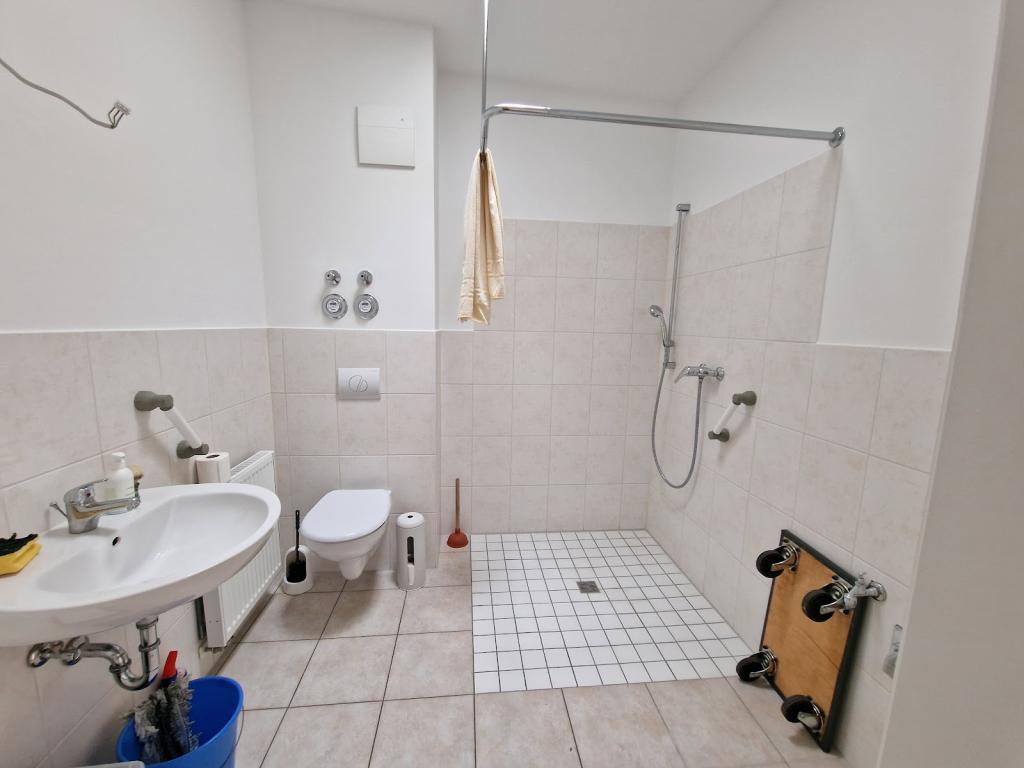 Seniorenwohnung, "Wohnen mit Service", 1-Zi-Wohnung mit Balkon - Photo 5